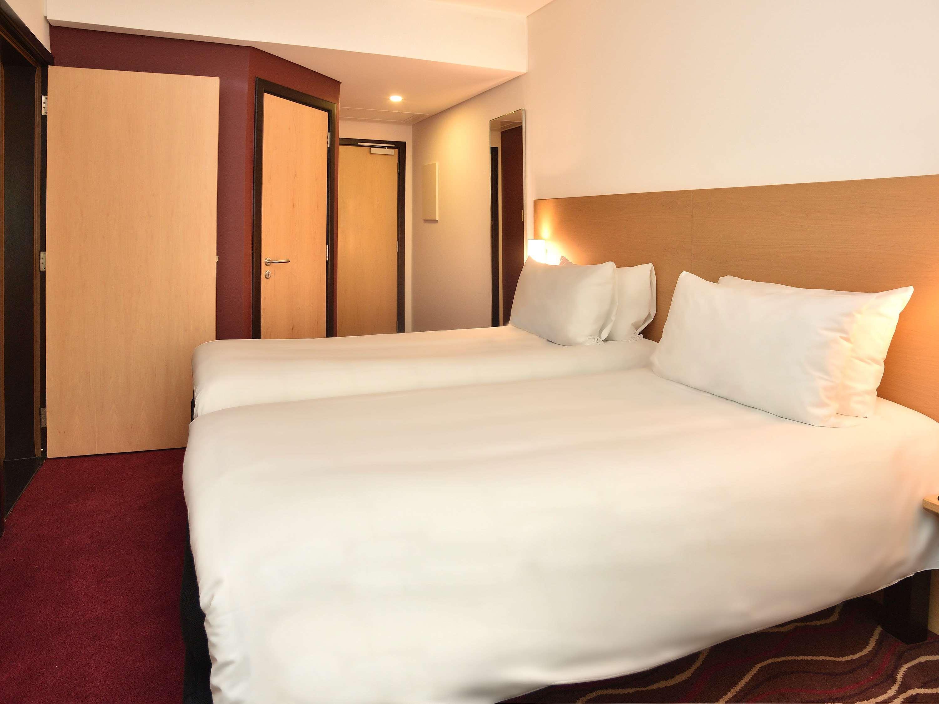 Ibis Seef Manama Exterior foto